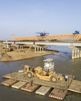 Razel-Bec Pont sur le Logone Frontiere Tchad Cameroun