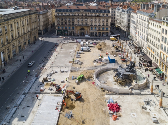 Rénovation places de terreaux Lyon Razel Bec